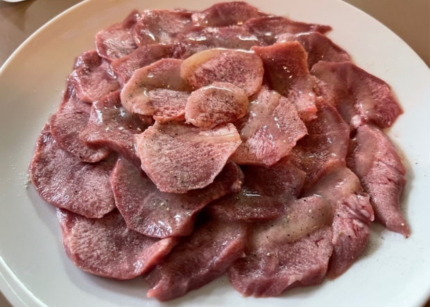 フレッシュ豚タン