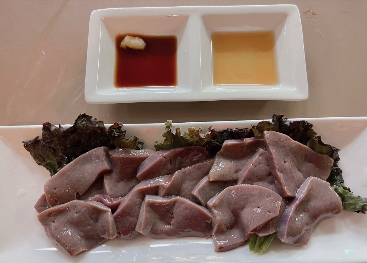 限定　しべつ産サフォーク レバ刺し