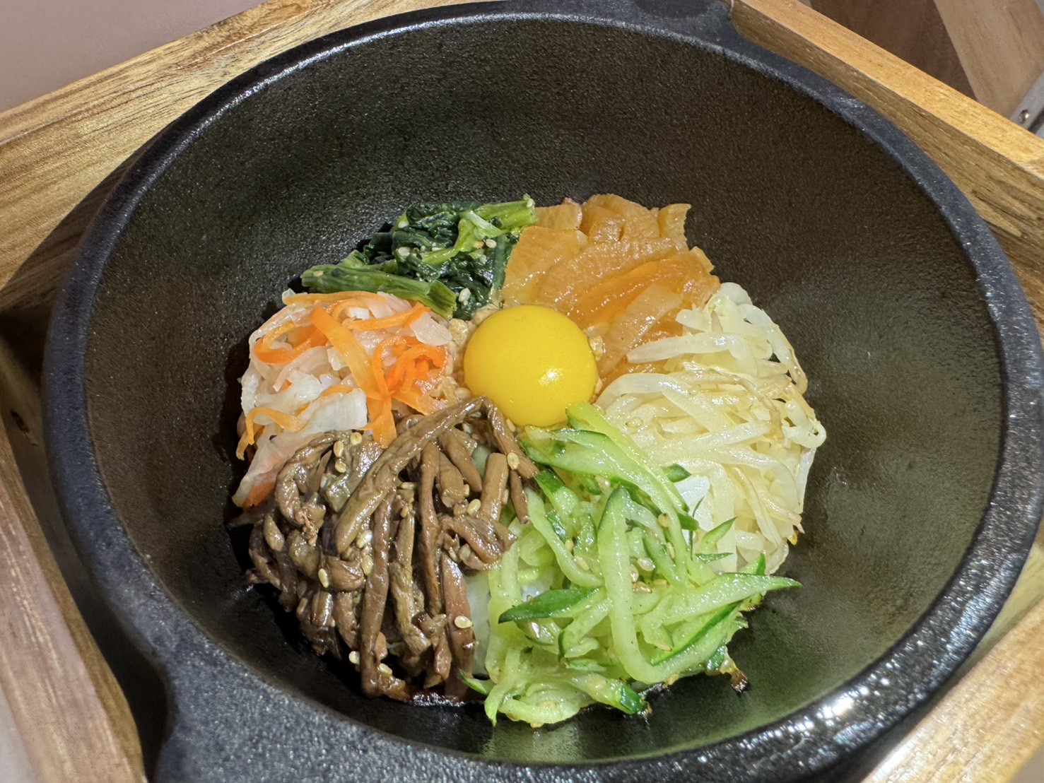 石焼ビビンバ　小